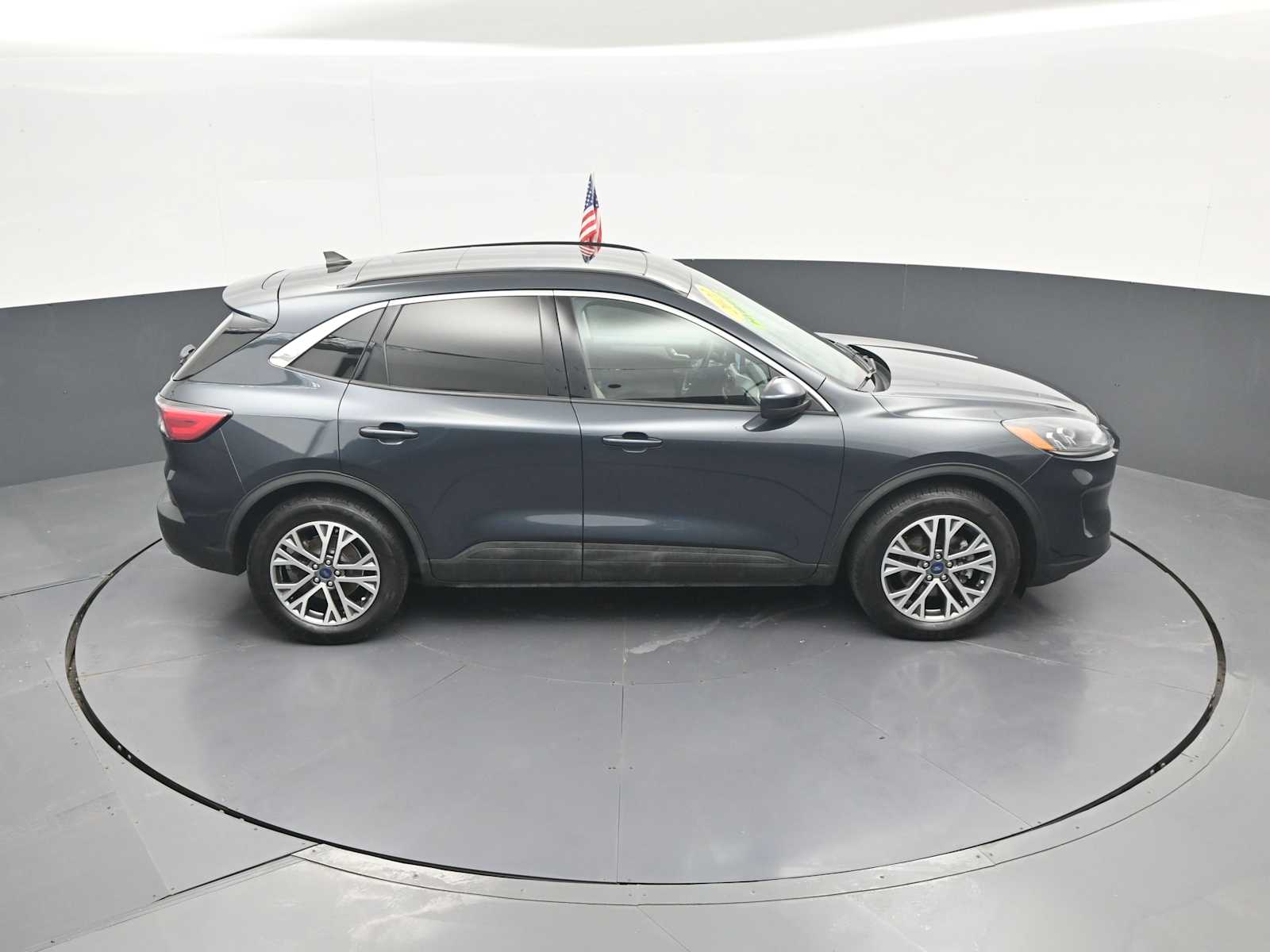 2022 Ford Escape SEL Hybrid