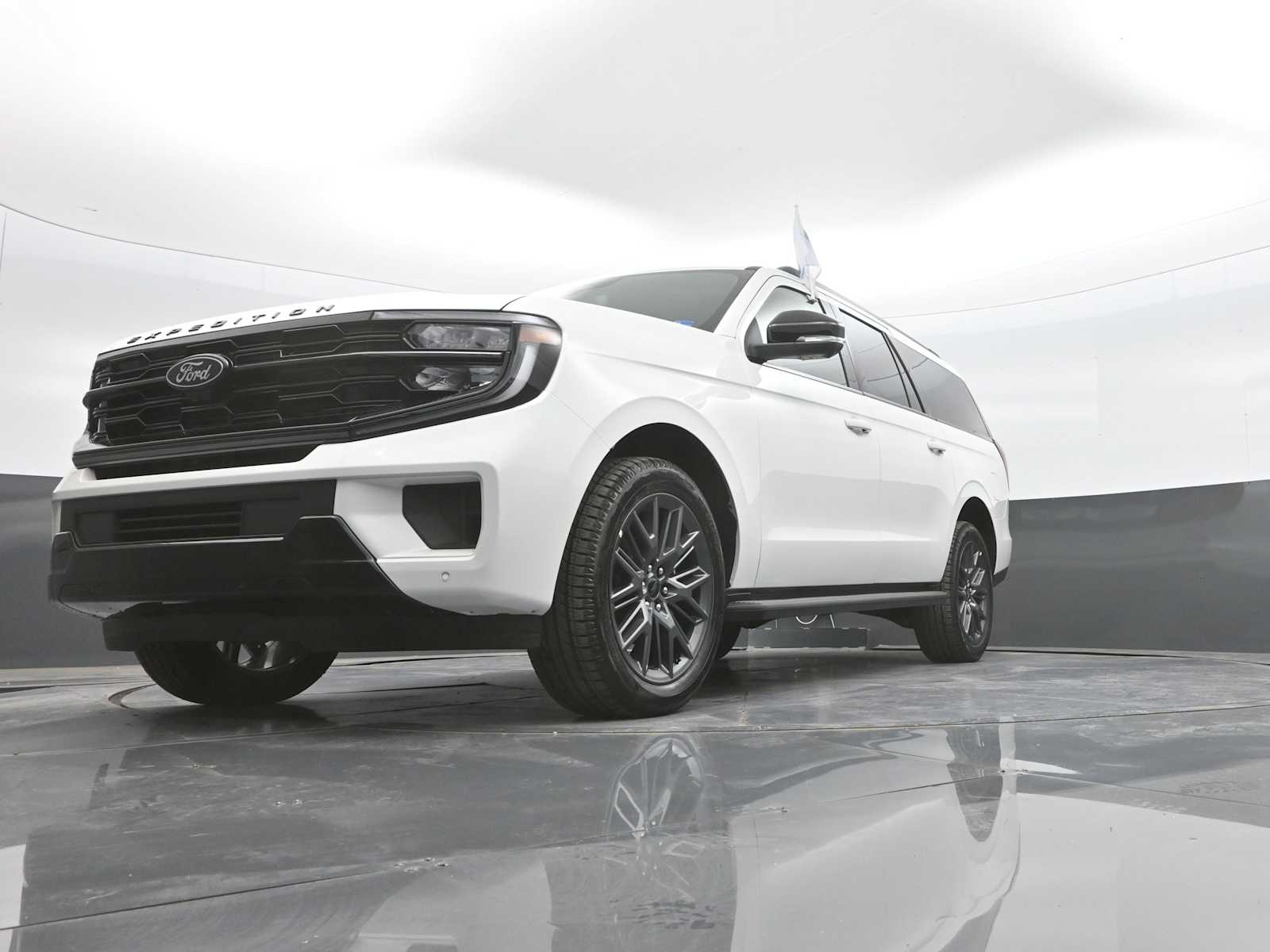 2026 Ford Expedition Max Platinum MAX
