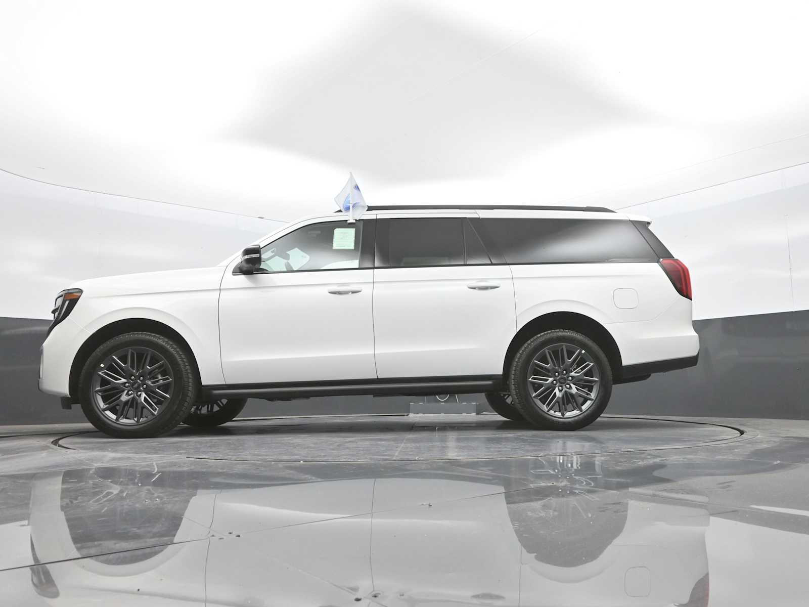 2026 Ford Expedition Max Platinum MAX