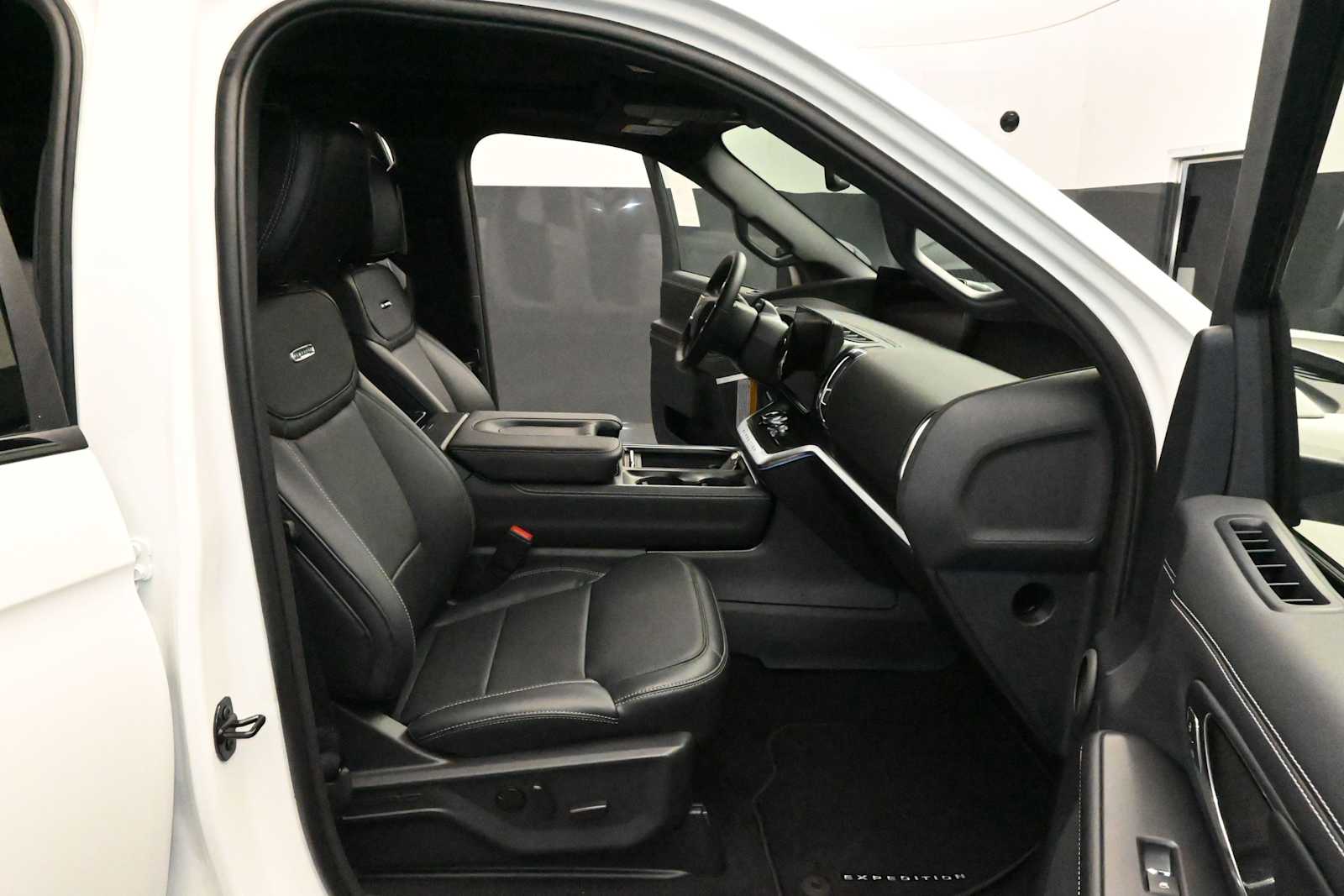 2026 Ford Expedition Max Platinum MAX