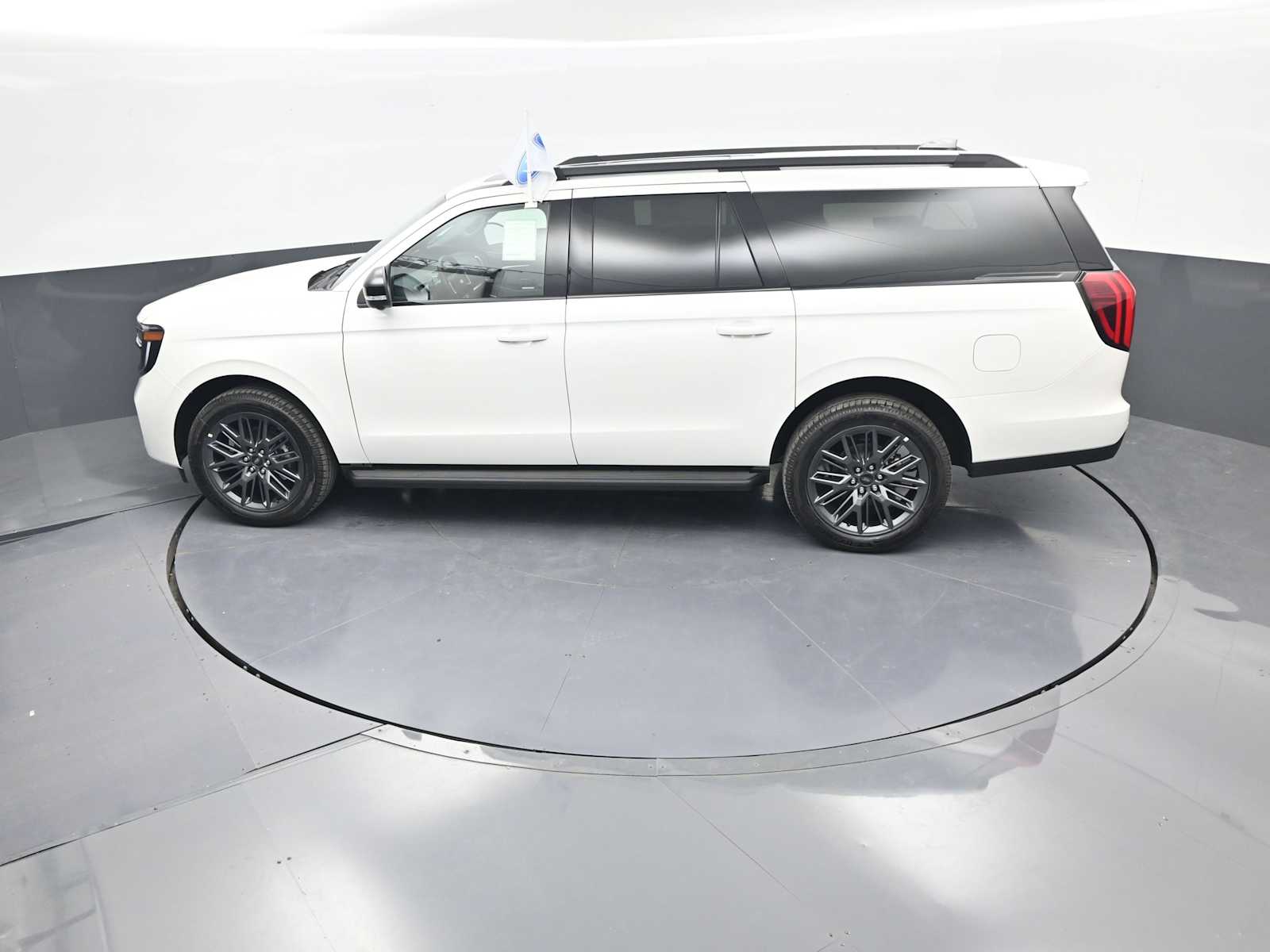 2026 Ford Expedition Max Platinum MAX