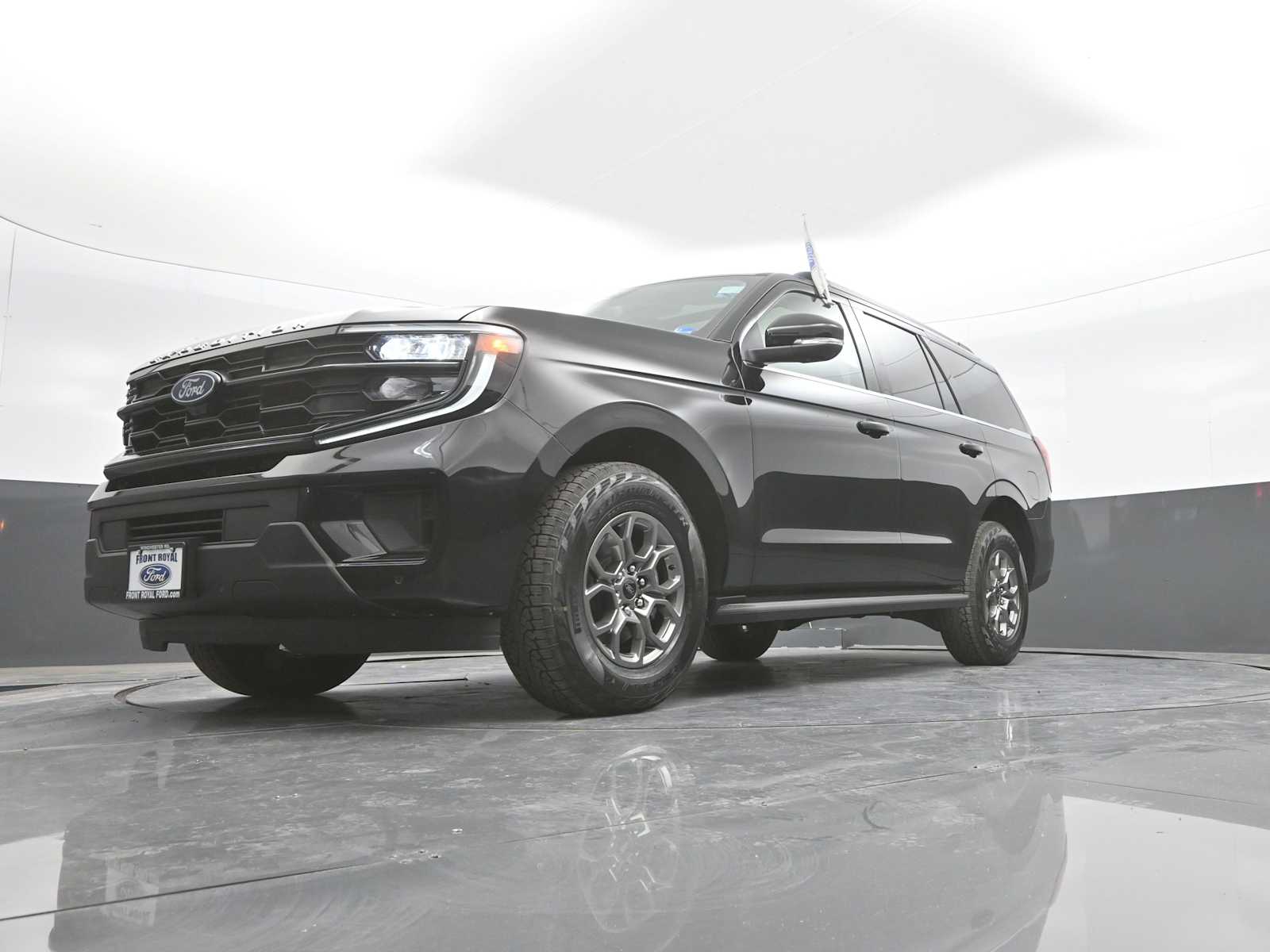 2026 Ford Expedition Active