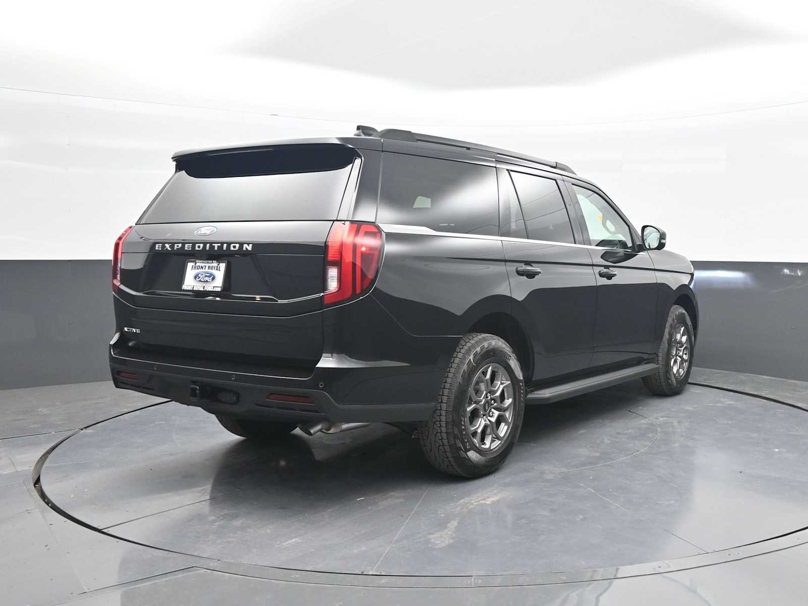 2026 Ford Expedition Active
