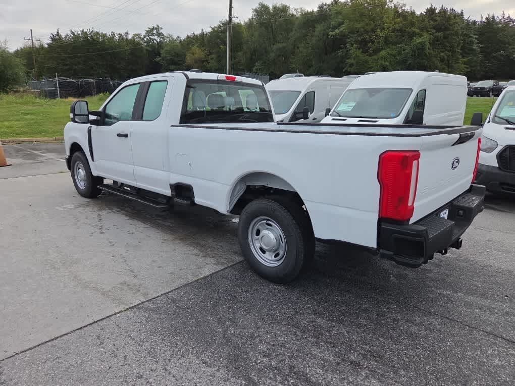 2027 Ford F-250 Super Duty XL