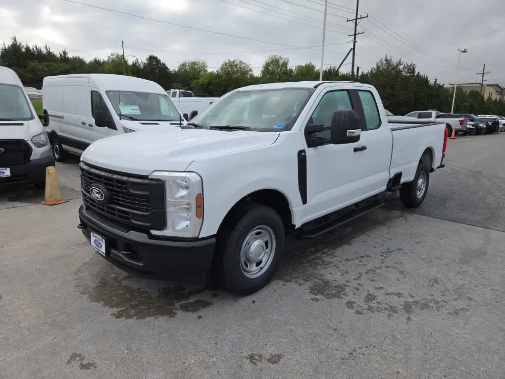 2027 Ford F-250 Super Duty XL