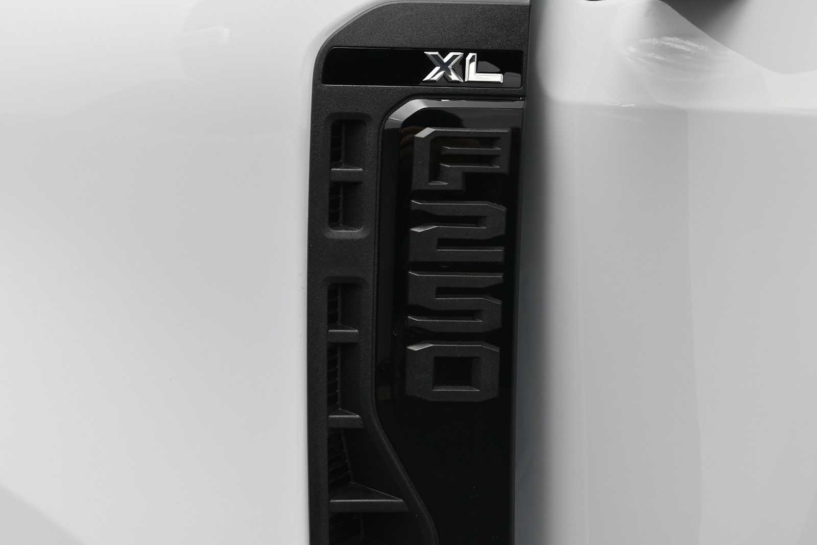 2027 Ford F-250 Super Duty XL