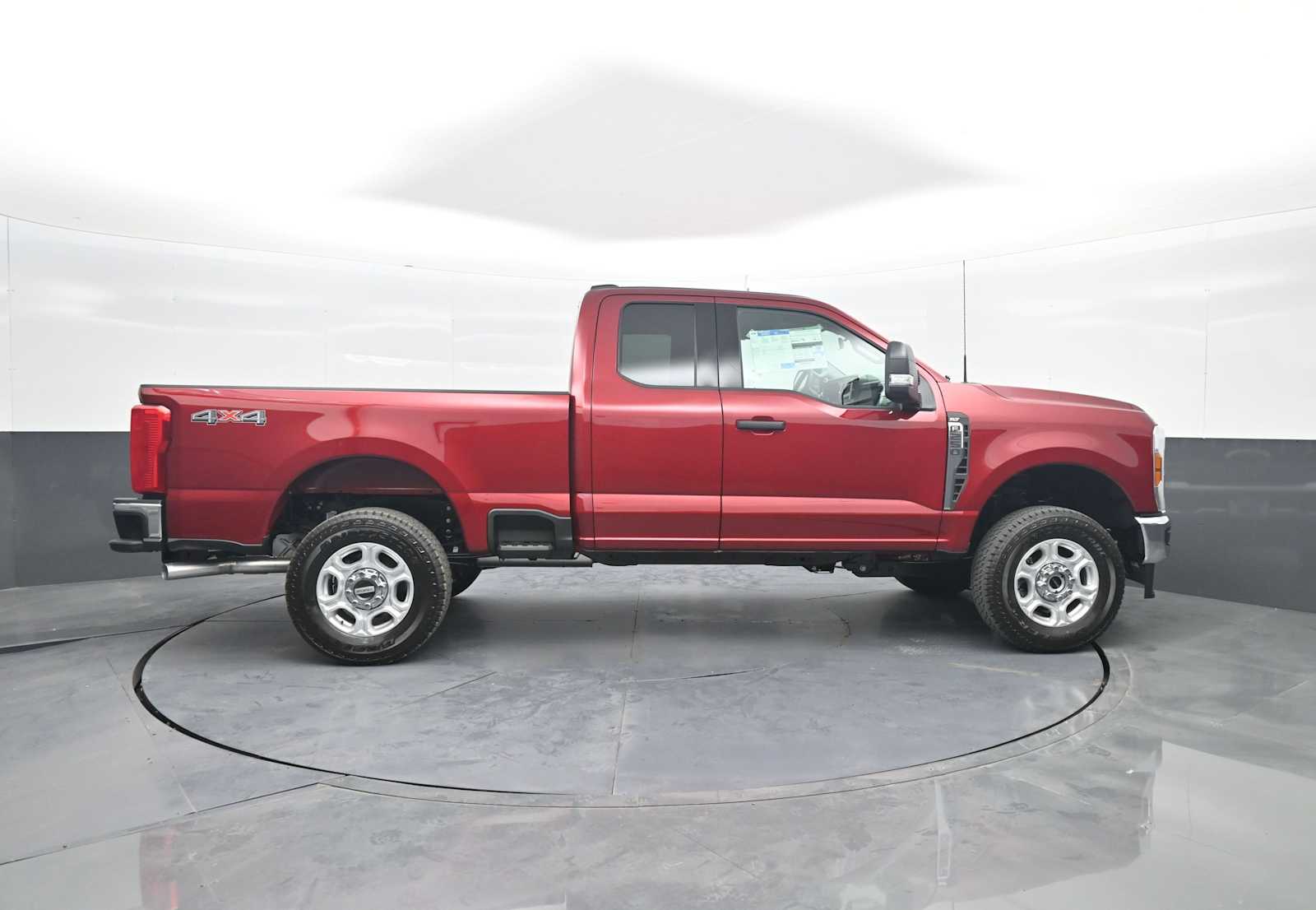 2026 Ford F-250 Super Duty XLT