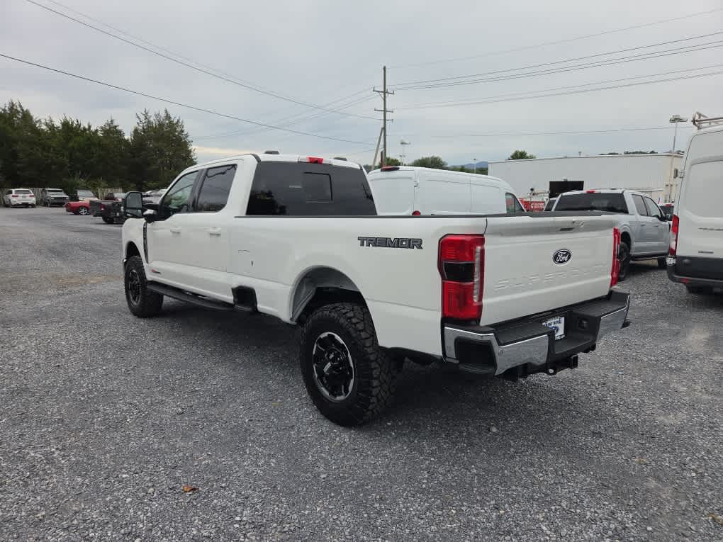 2027 Ford F-250 Super Duty LARIAT