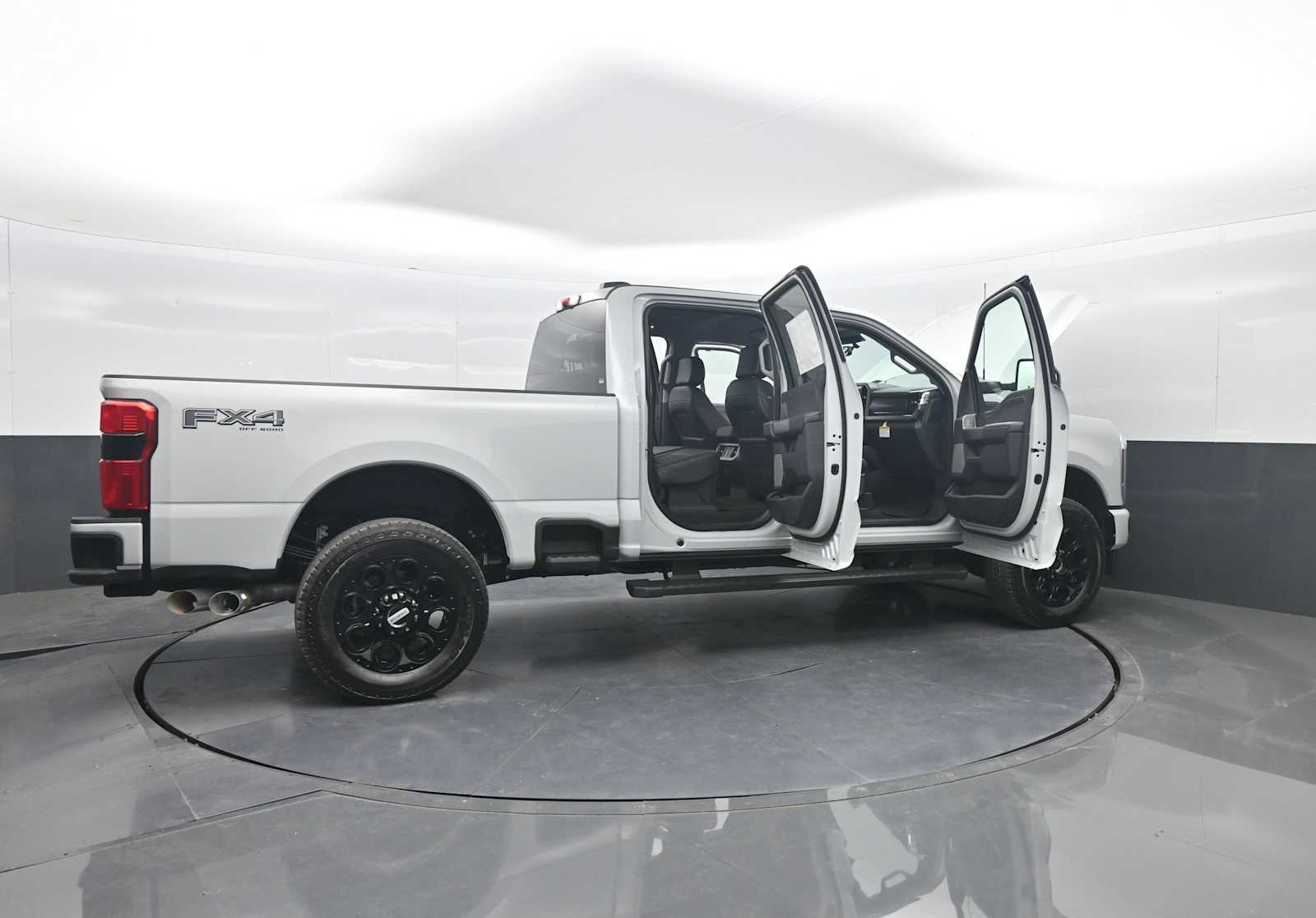 2026 Ford F-250 Super Duty LARIAT