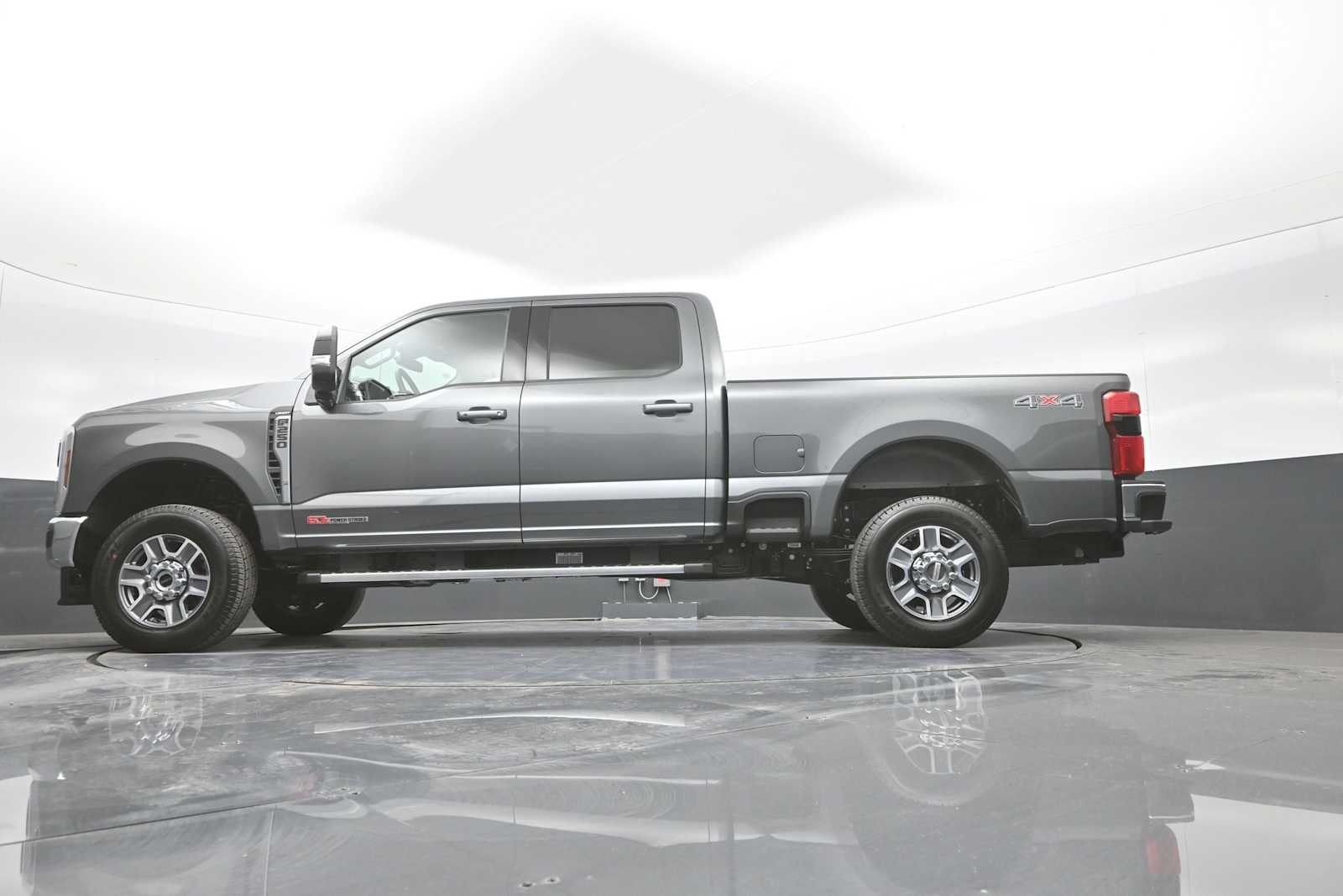 2026 Ford F-250 Super Duty LARIAT