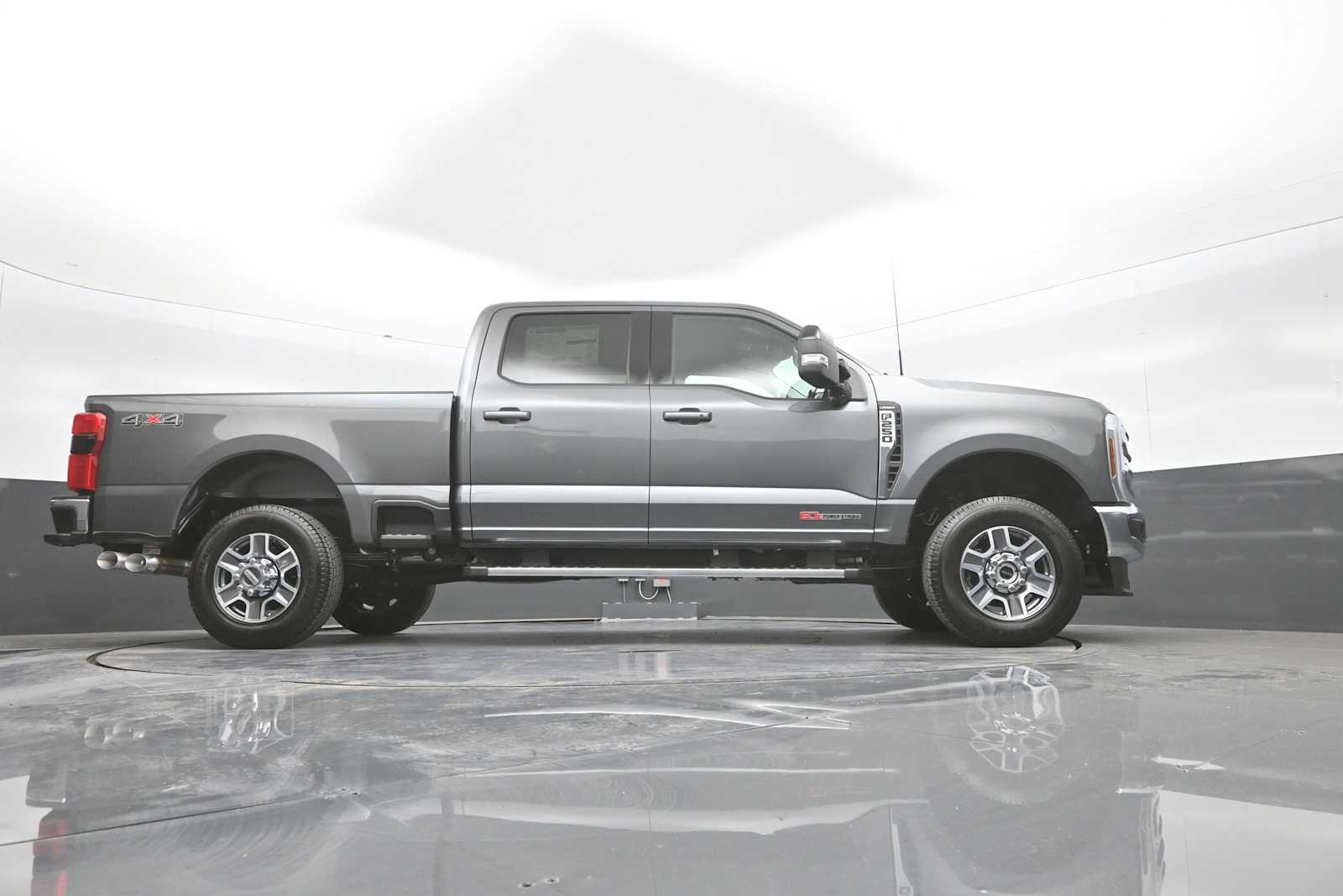 2026 Ford F-250 Super Duty LARIAT
