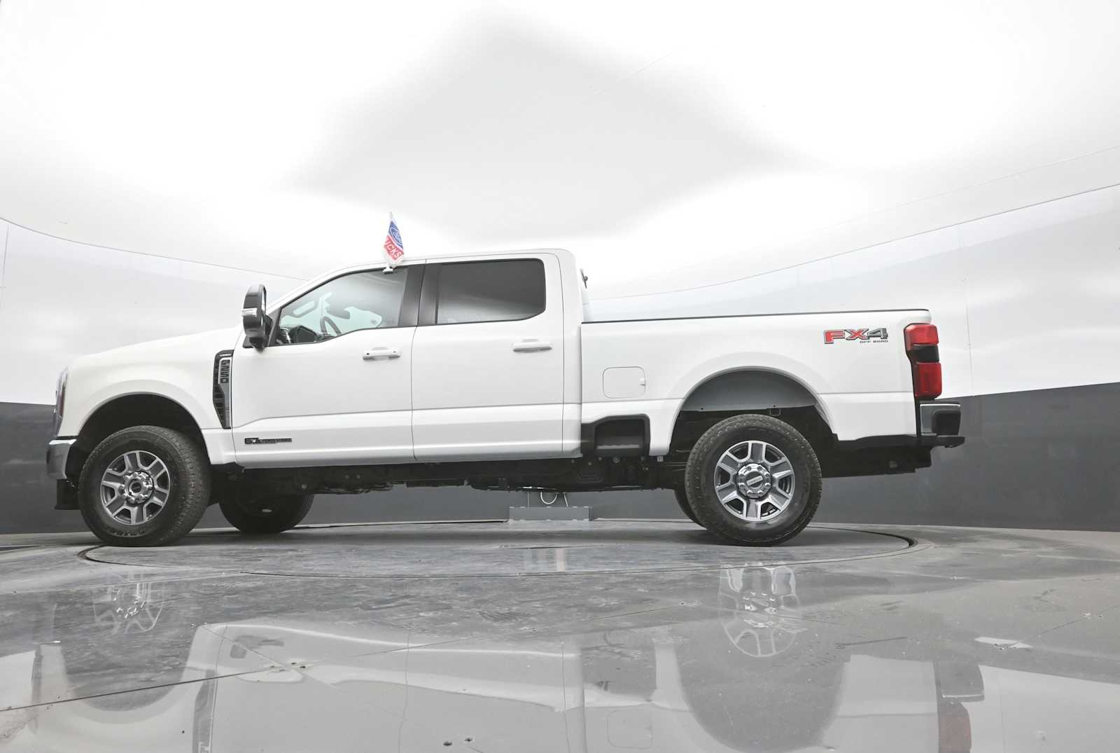 2026 Ford F-250 Super Duty LARIAT