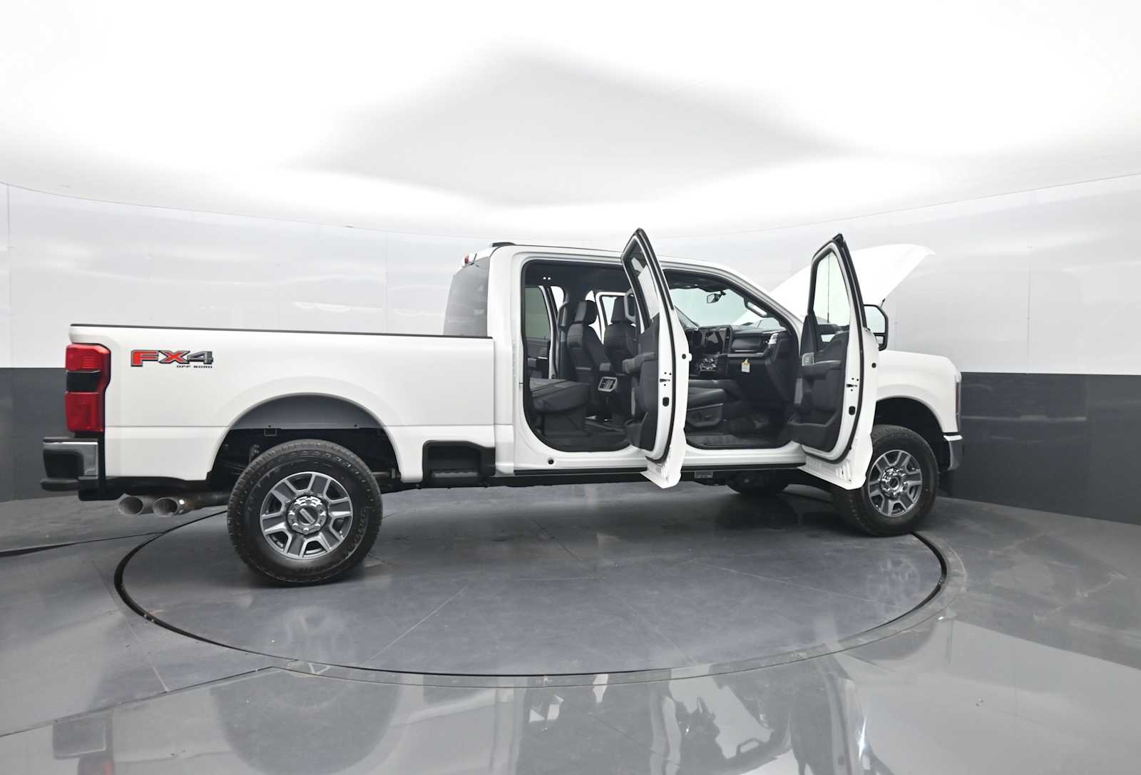 2026 Ford F-250 Super Duty LARIAT