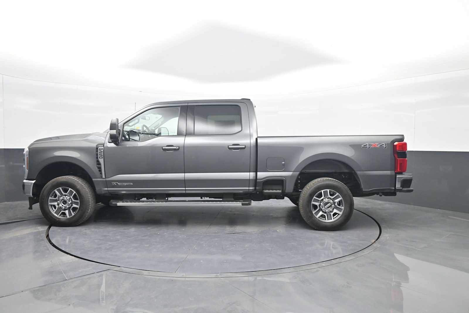 2026 Ford F-250 Super Duty LARIAT
