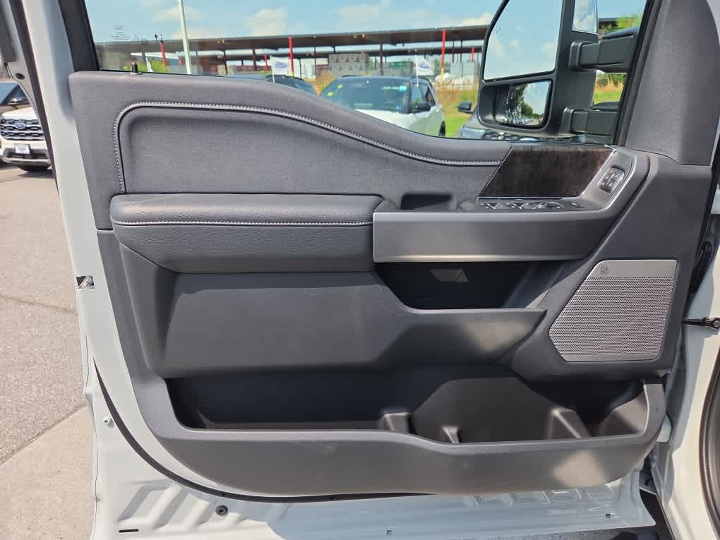 2026 Ford F-250 Super Duty LARIAT