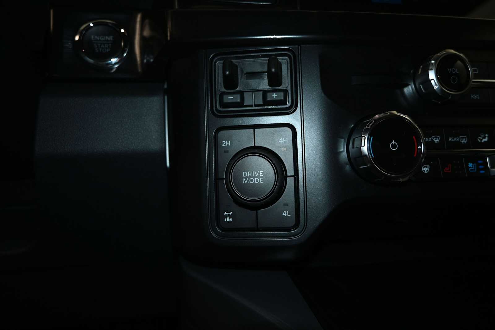 2026 Ford F-250 Super Duty LARIAT