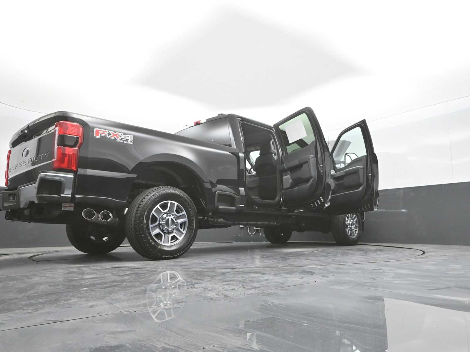 2026 Ford F-250 Super Duty LARIAT