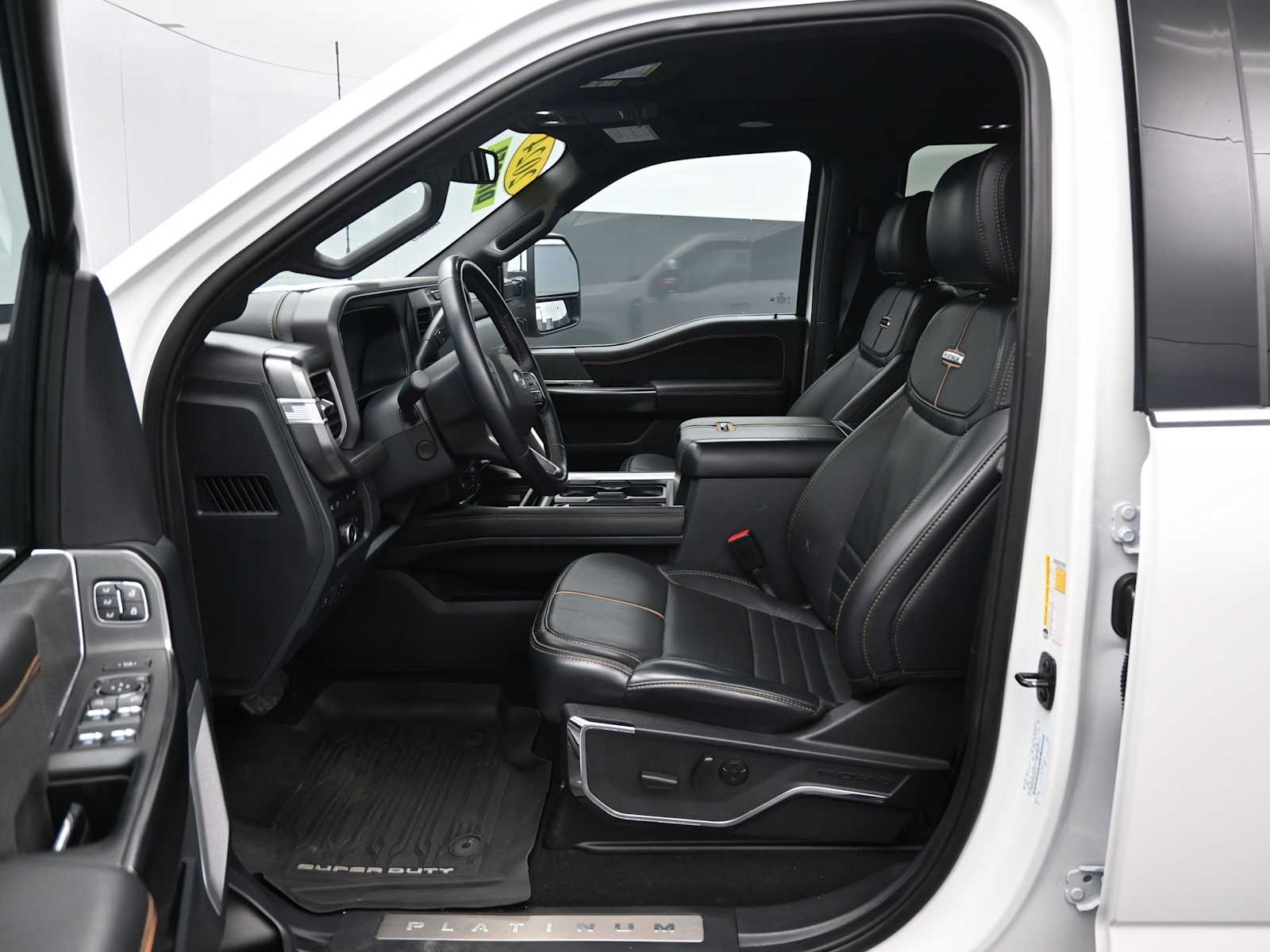 2024 Ford F-250 Super Duty Platinum
