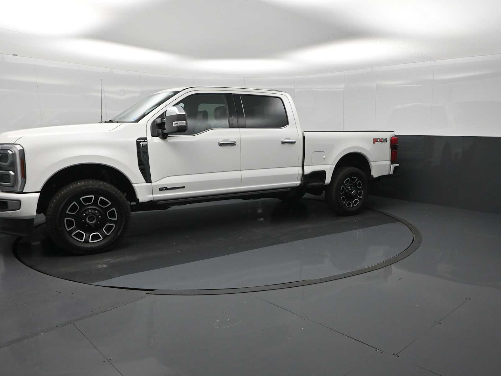 2024 Ford F-250 Super Duty Platinum