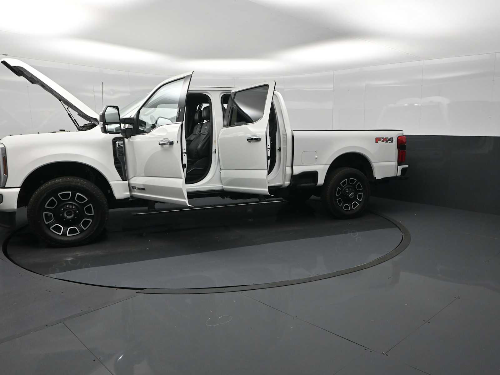 2024 Ford F-250 Super Duty Platinum