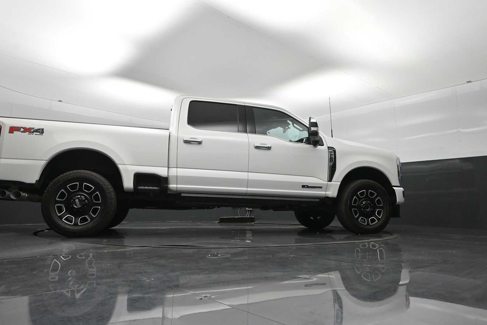 2024 Ford F-250 Super Duty Platinum