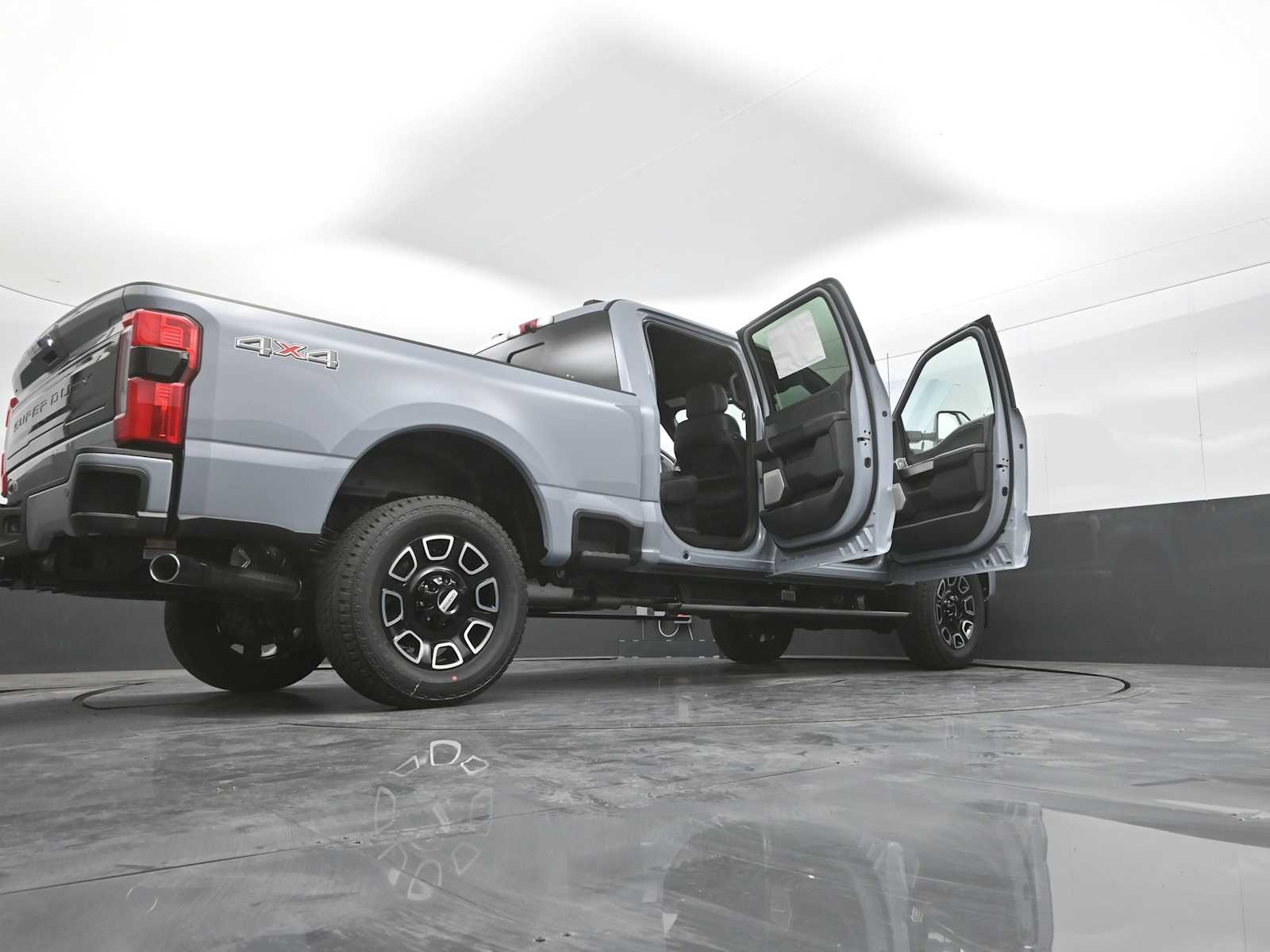 2026 Ford F-350 Super Duty Platinum