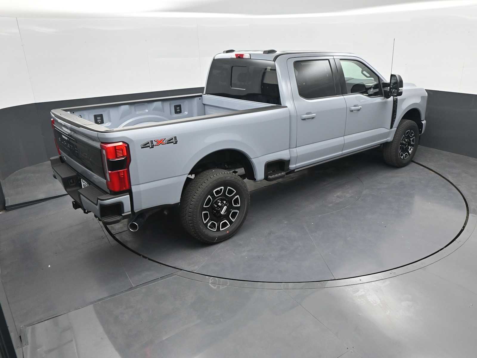 2026 Ford F-350 Super Duty Platinum
