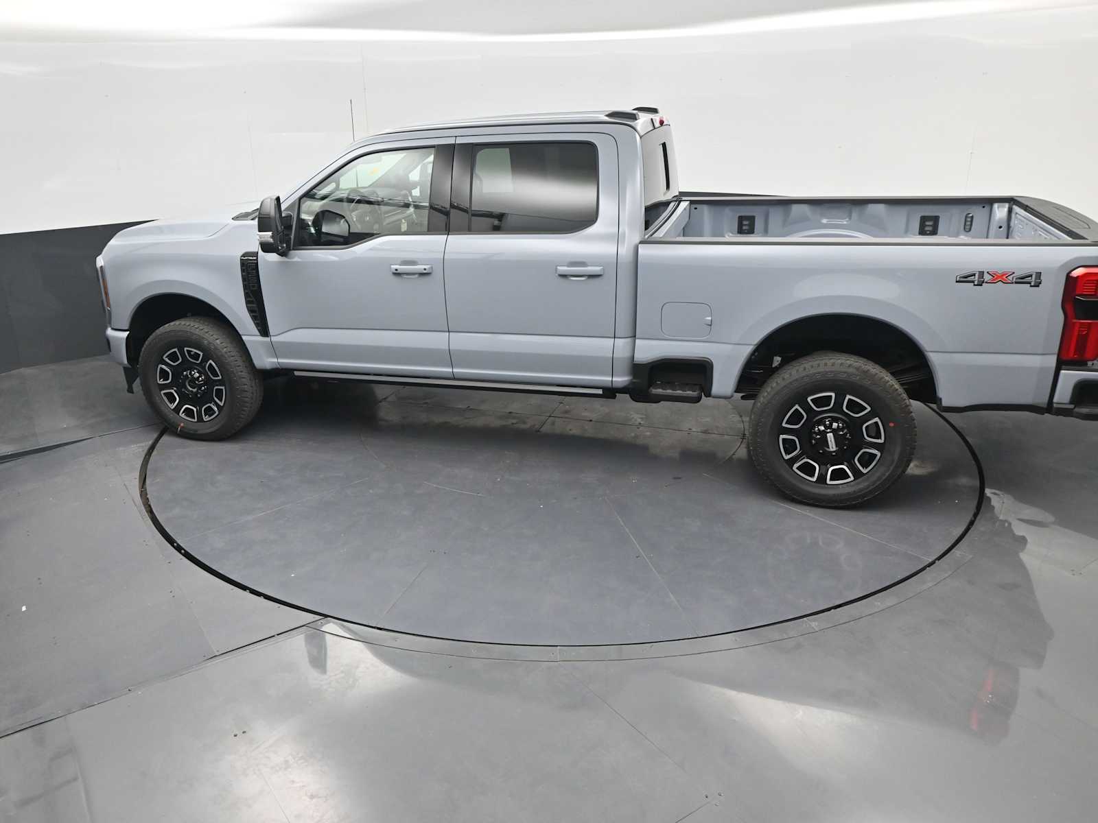 2026 Ford F-350 Super Duty Platinum