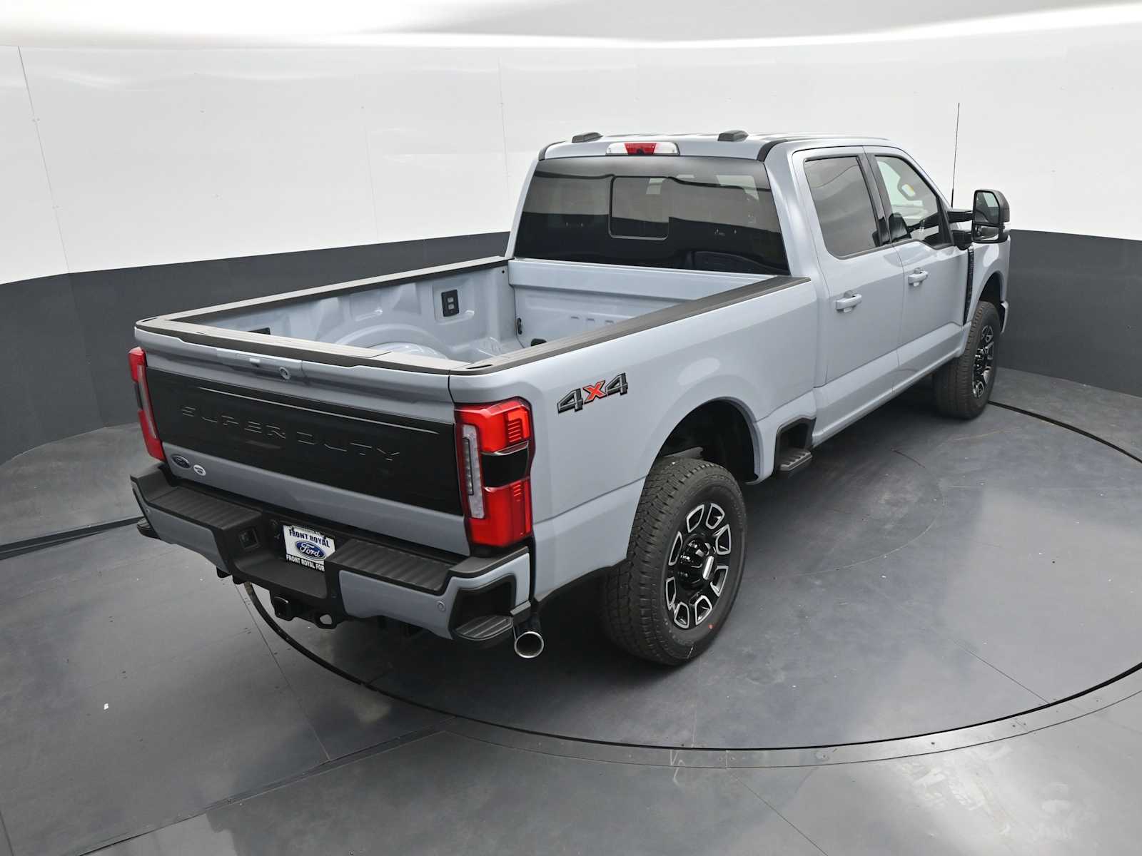 2026 Ford F-350 Super Duty Platinum