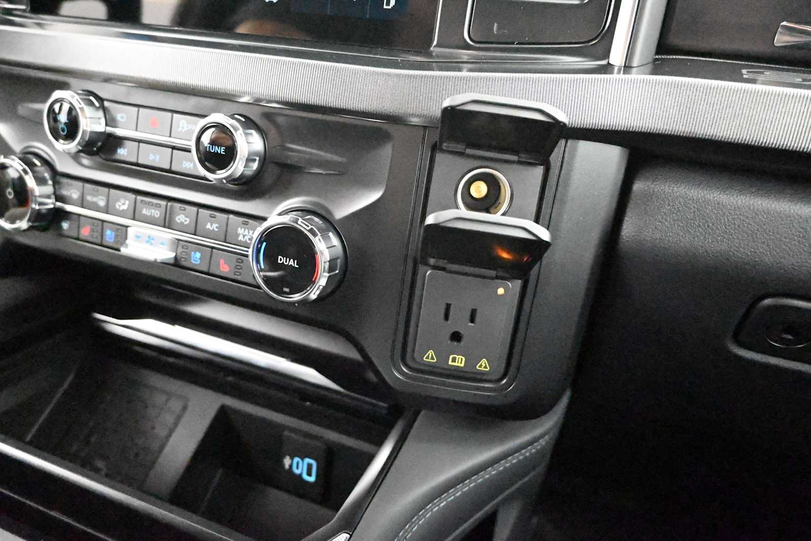 2026 Ford F-350 Super Duty Platinum