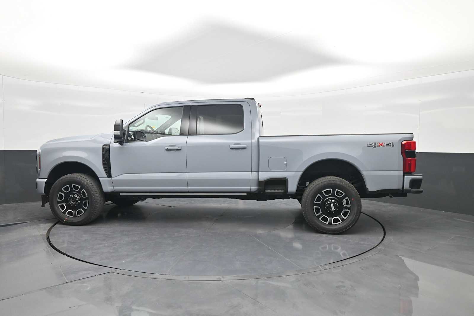 2026 Ford F-350 Super Duty Platinum