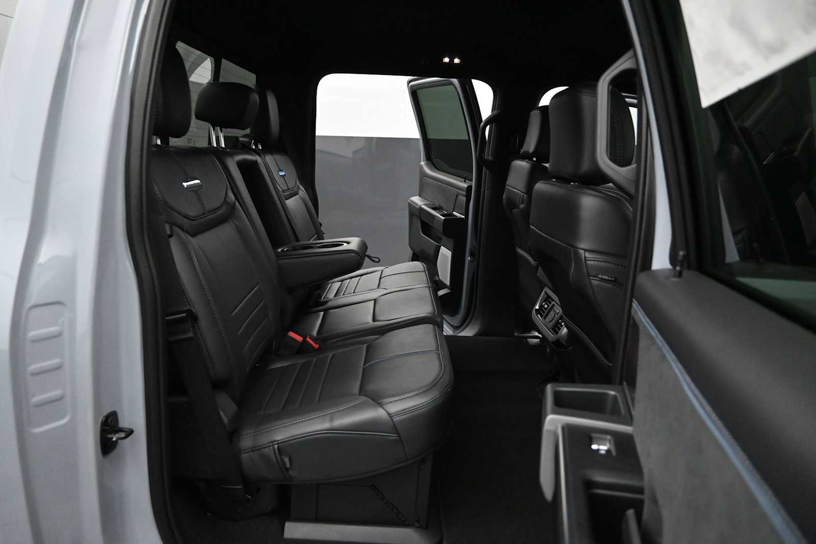 2026 Ford F-350 Super Duty Platinum