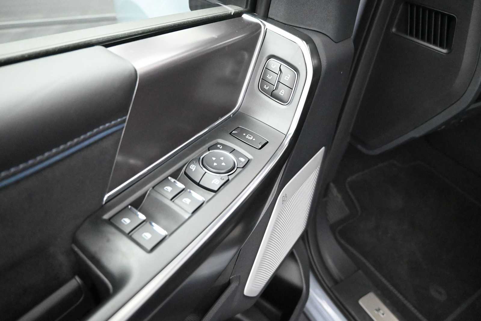 2026 Ford F-350 Super Duty Platinum
