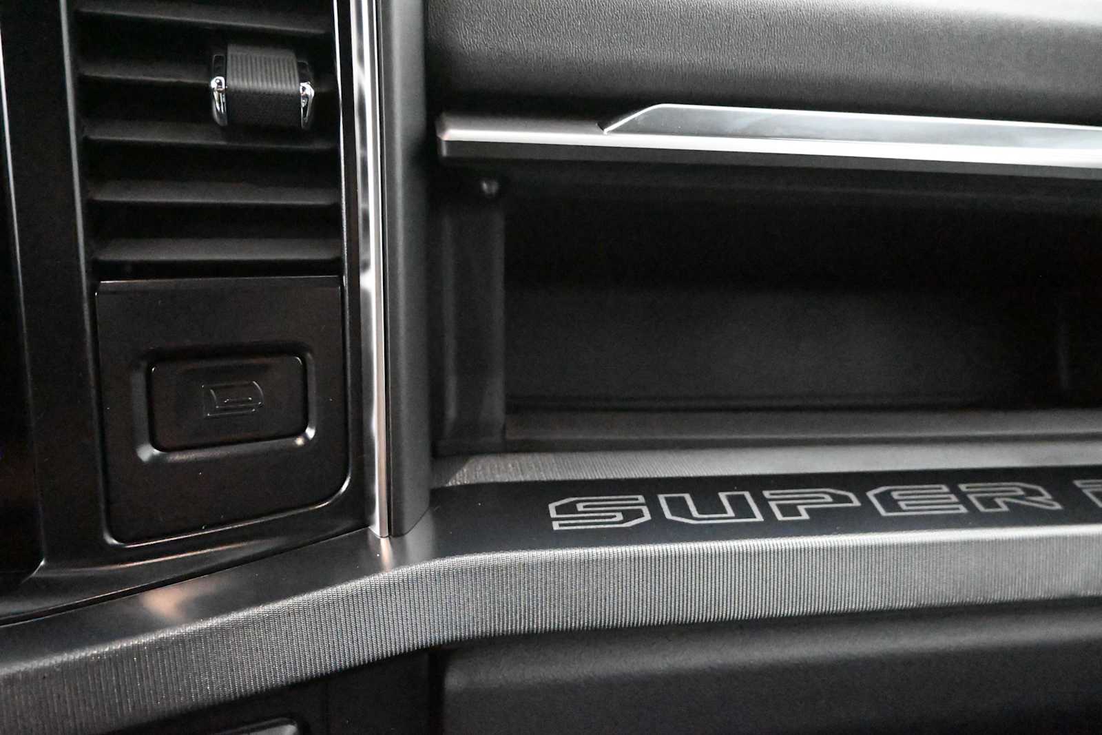2026 Ford F-350 Super Duty Platinum