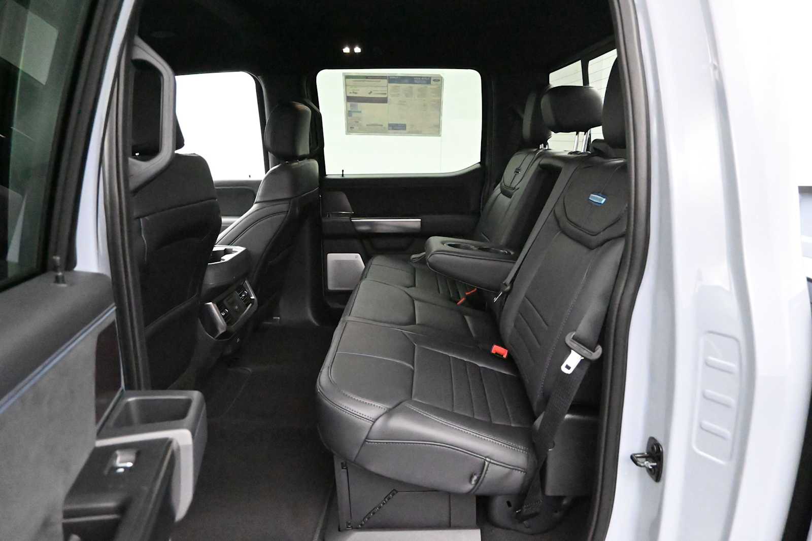 2026 Ford F-350 Super Duty Platinum