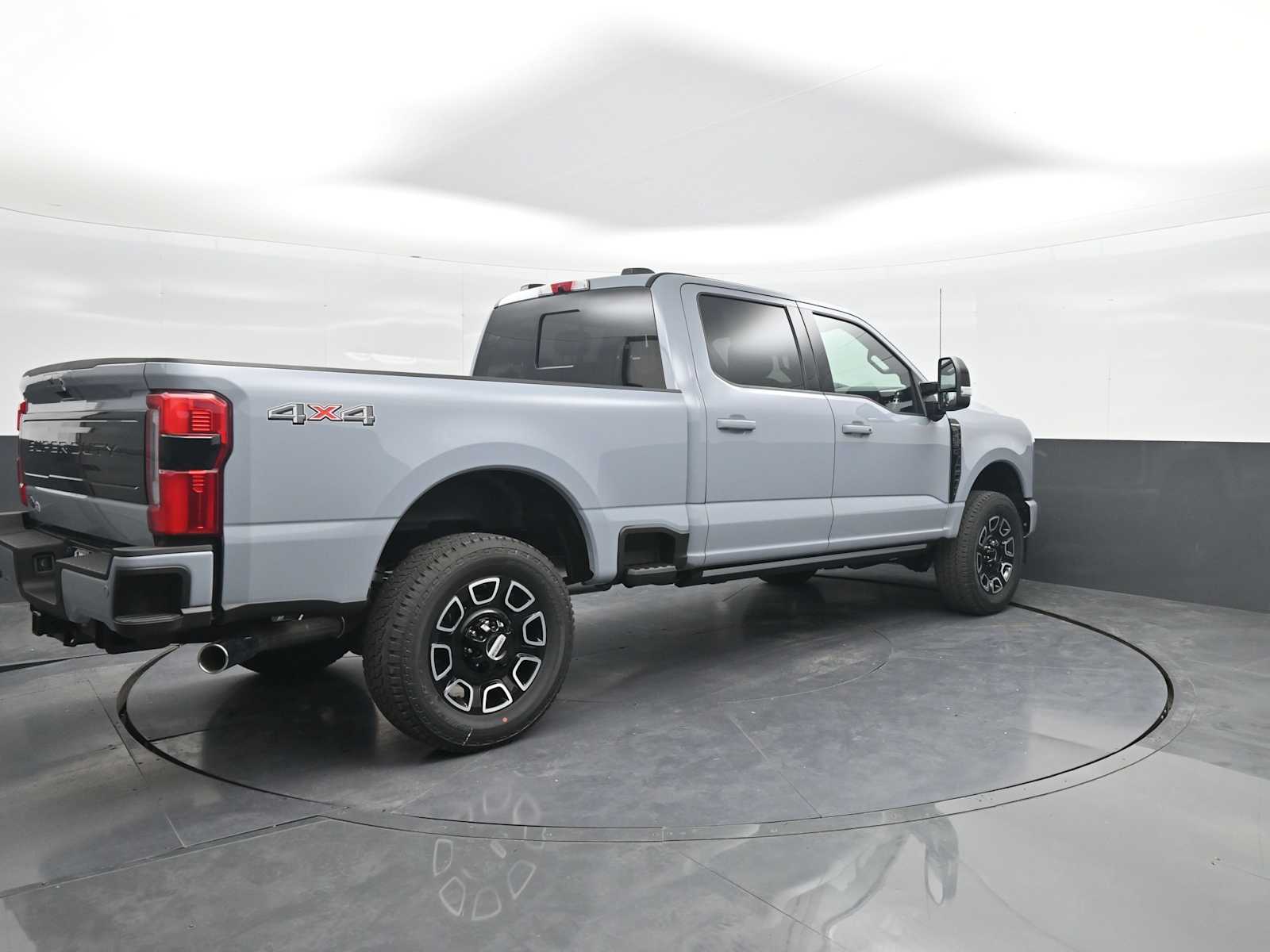 2026 Ford F-350 Super Duty Platinum
