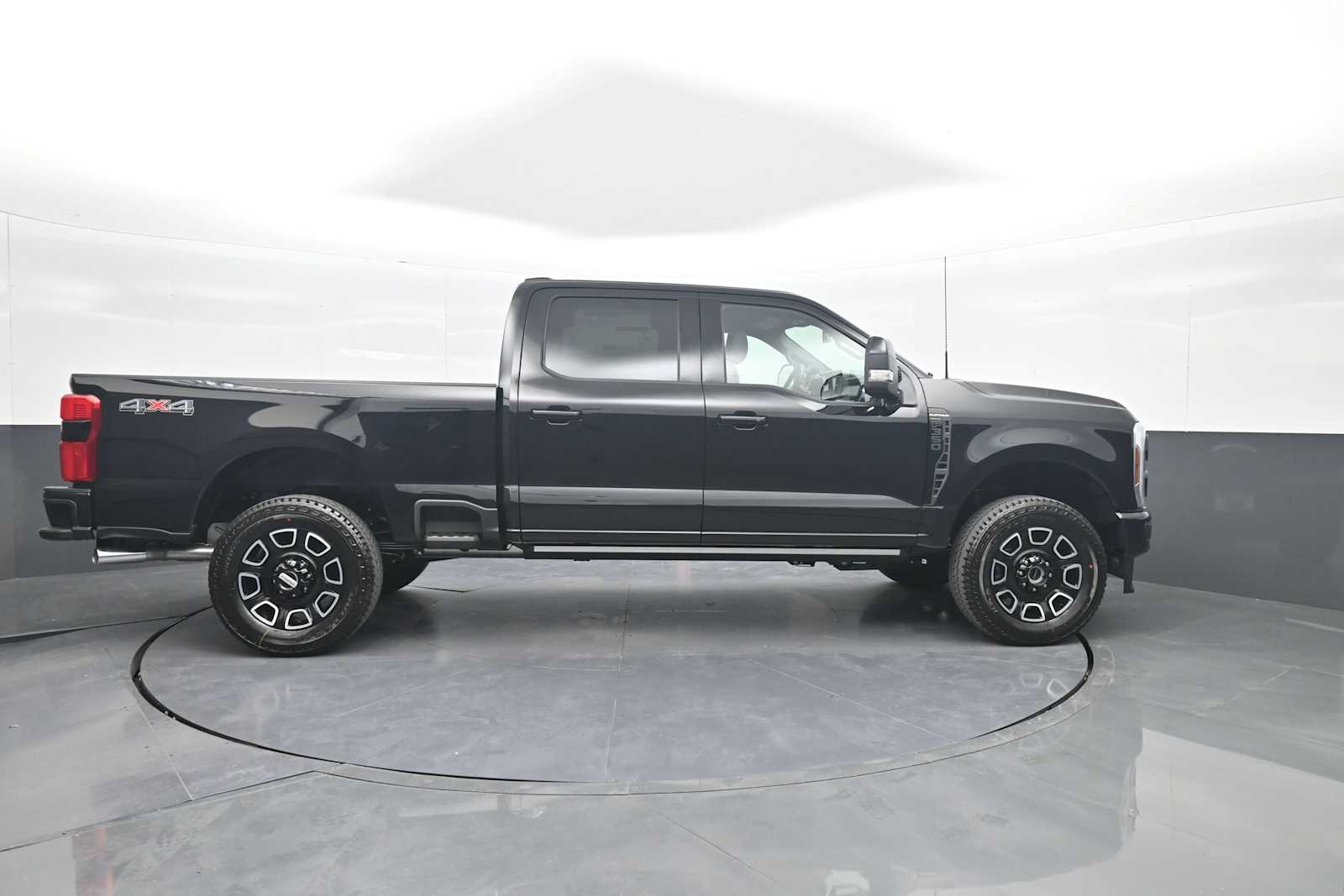 2026 Ford F-350 Super Duty Platinum