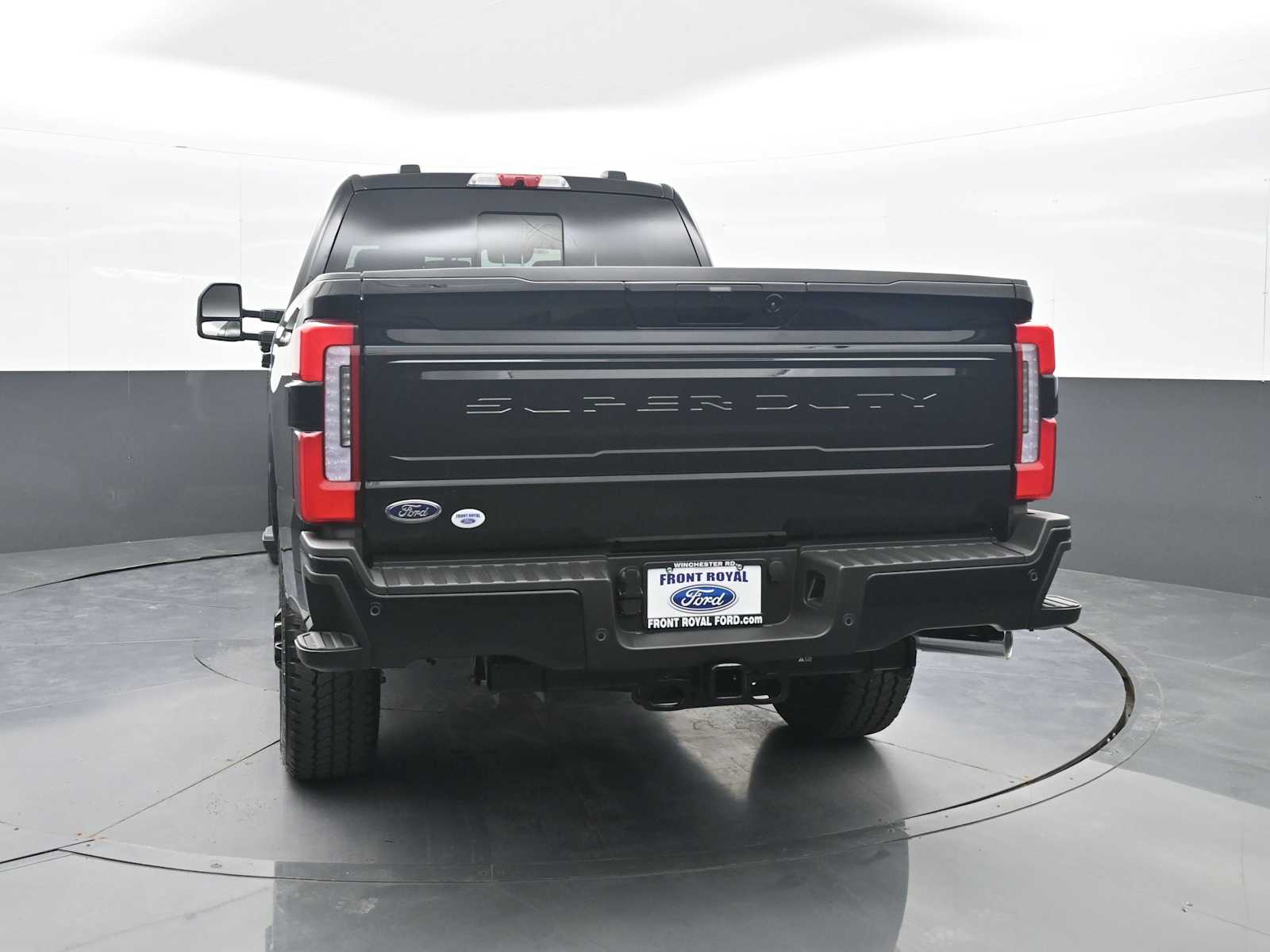 2026 Ford F-350 Super Duty Platinum