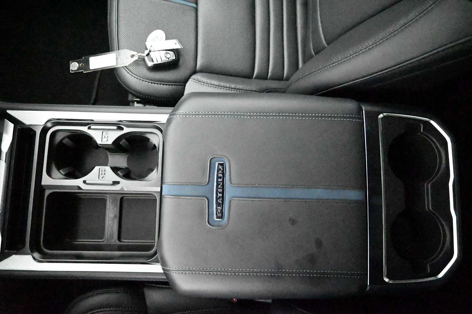 2026 Ford F-350 Super Duty Platinum