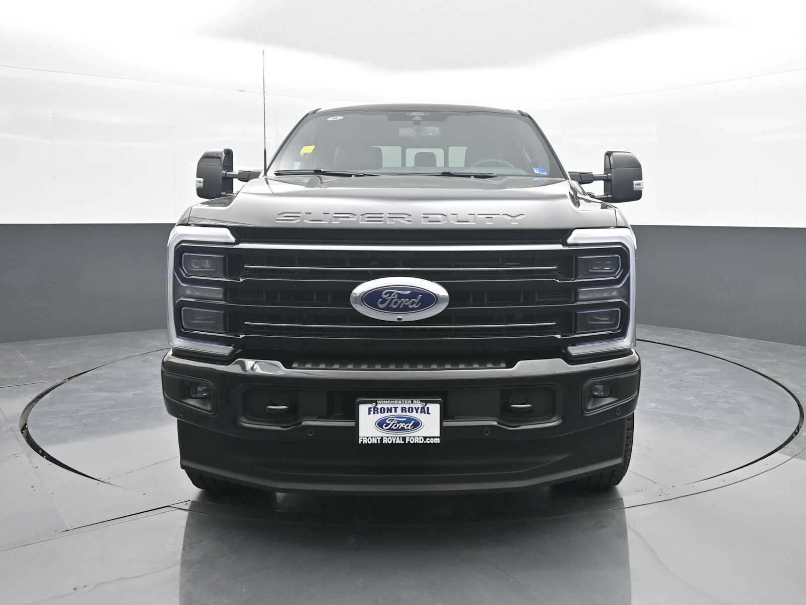 2026 Ford F-350 Super Duty Platinum