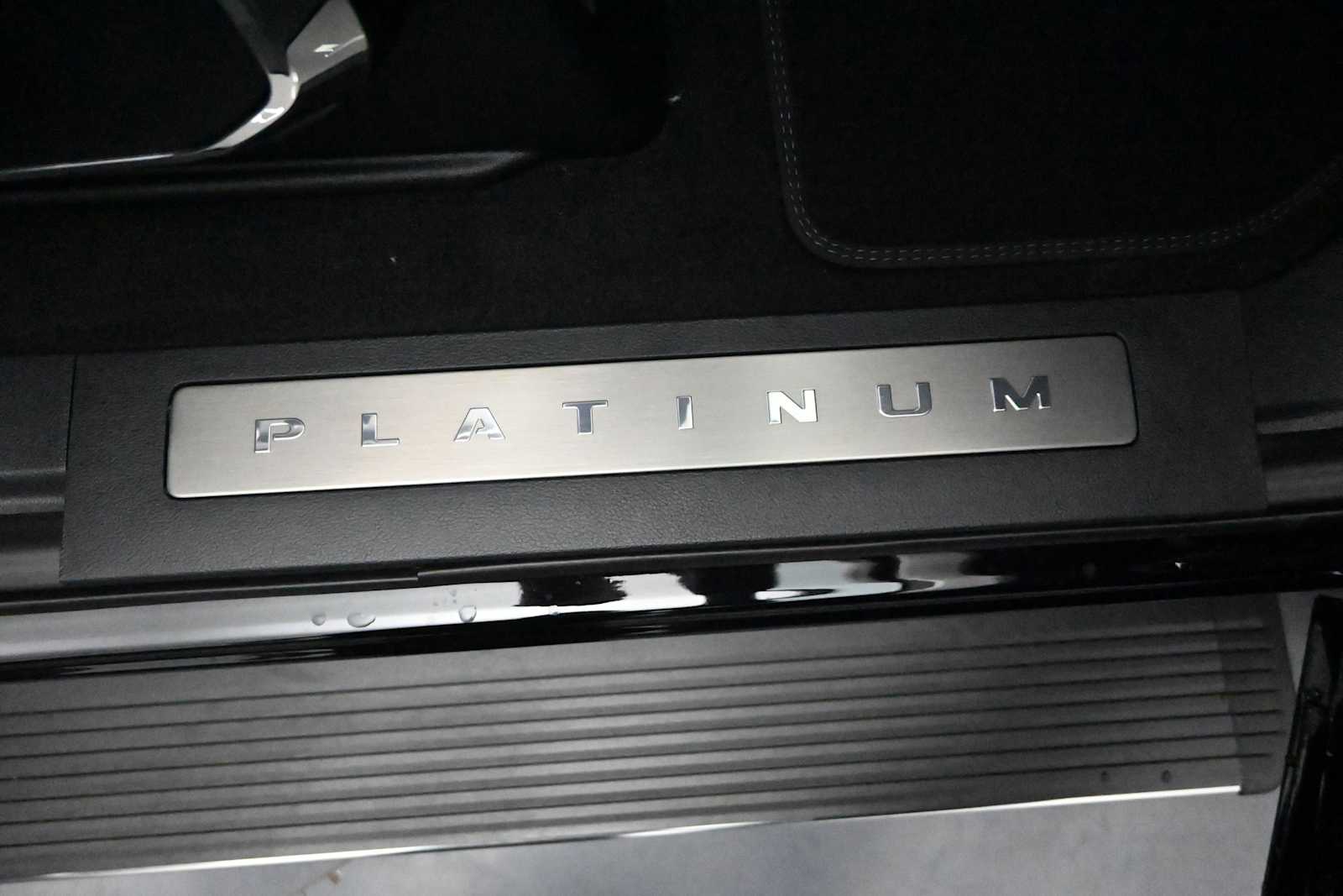 2026 Ford F-350 Super Duty Platinum