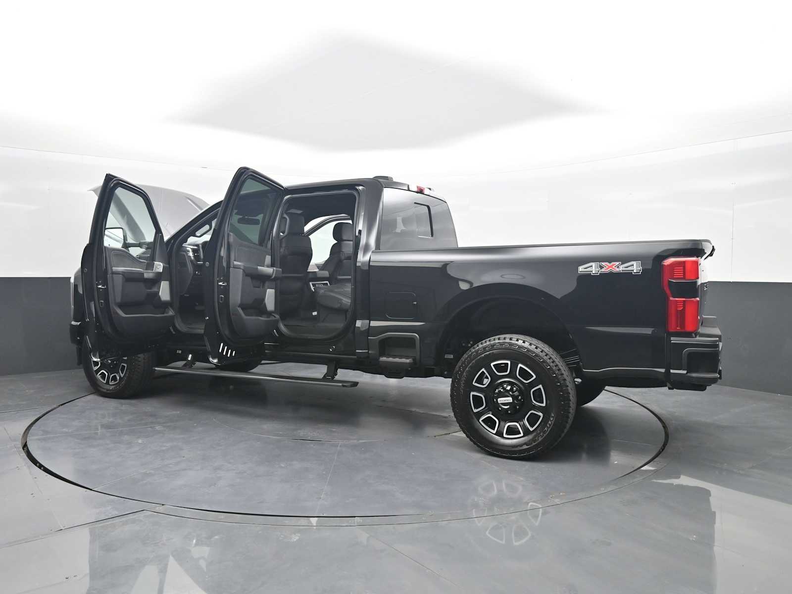 2026 Ford F-350 Super Duty Platinum