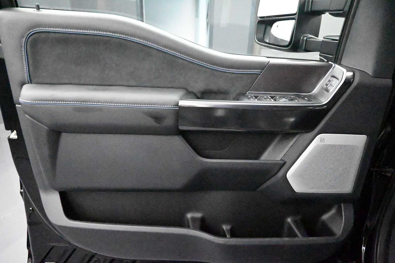 2026 Ford F-350 Super Duty Platinum