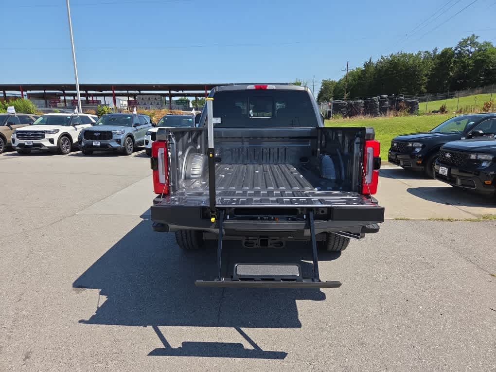 2026 Ford F-350 Super Duty Platinum