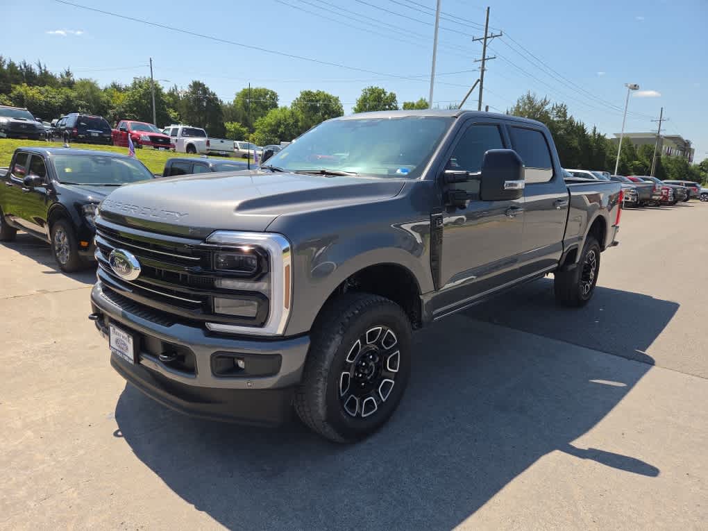 2026 Ford F-350 Super Duty Platinum