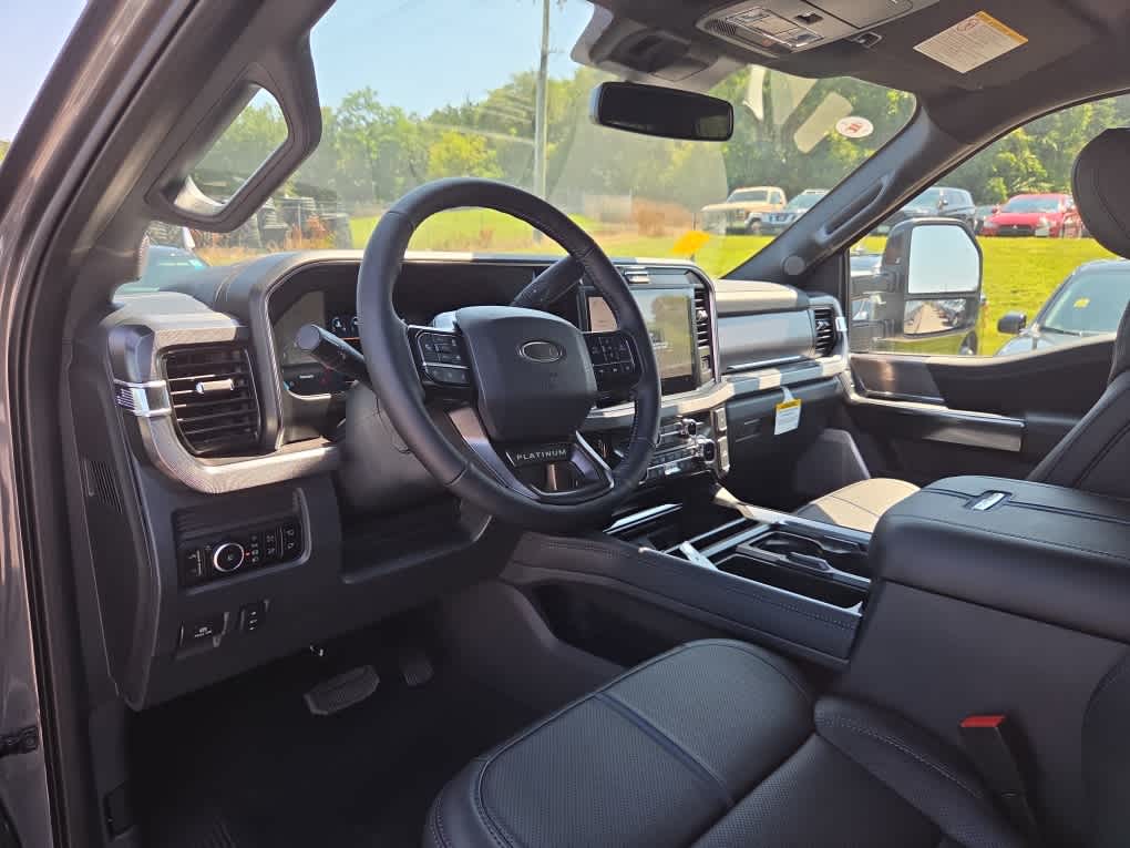 2026 Ford F-350 Super Duty Platinum