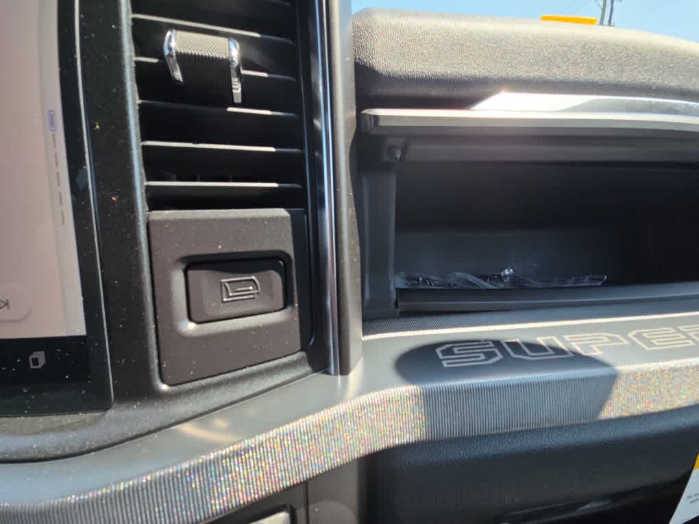 2026 Ford F-350 Super Duty Platinum