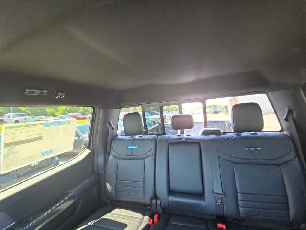 2026 Ford F-350 Super Duty Platinum