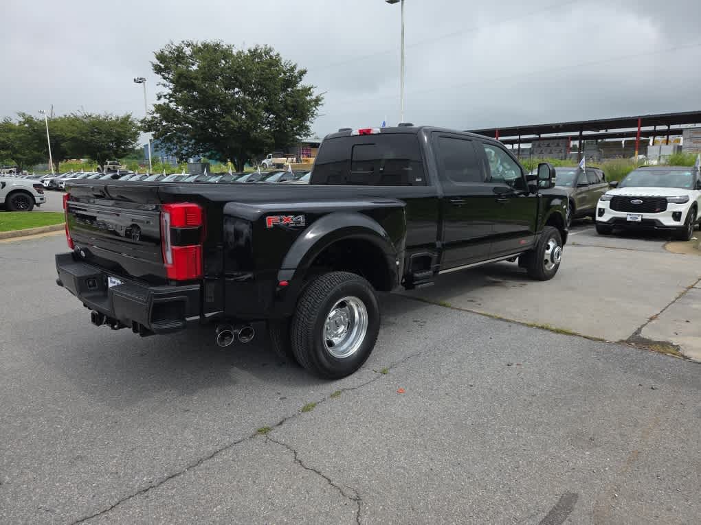 2026 Ford F-350 Super Duty Platinum