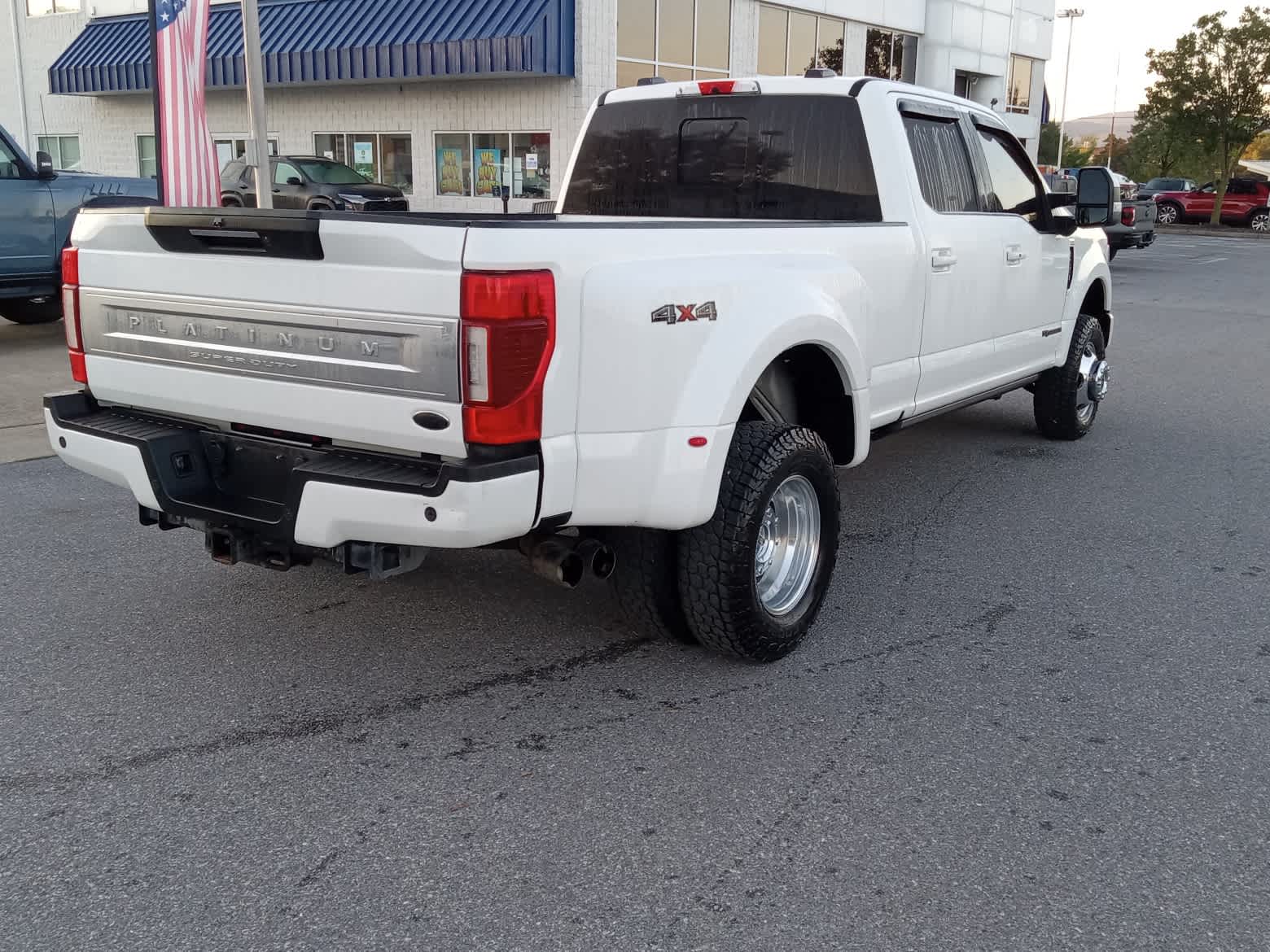 2020 Ford F-350 Super Duty Platinum